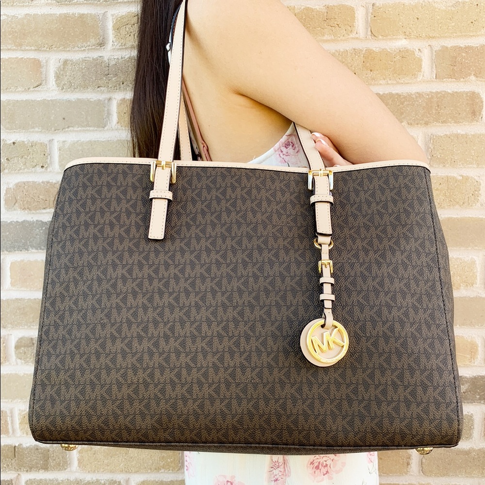 Gaby’sBags👜💕-Michael Kors Large Tote Brown - Picture 6 of 8